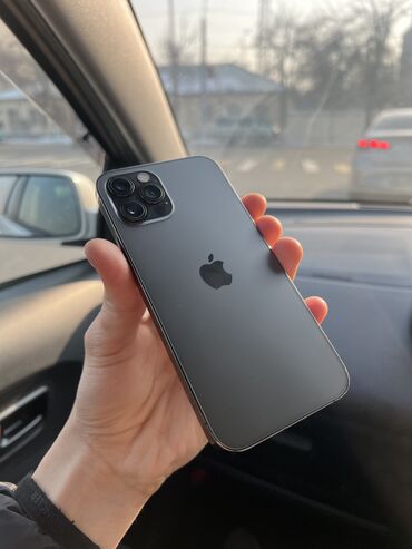 Apple iPhone: IPhone 12 Pro, Б/у, 256 ГБ, Matte Space Gray, Защитное стекло, 87 %