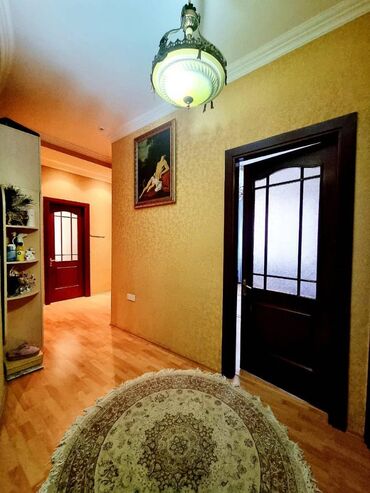 Yeni tikili: 3 otaqlı, Yeni tikili, m. Neftçilər, 110 kv. m — 11