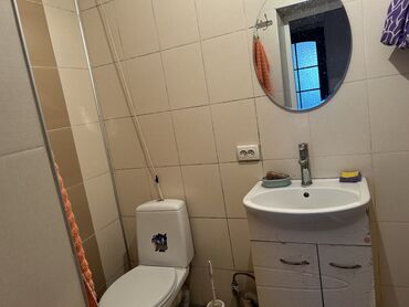 разделитель комнаты: Дом, 100 м², 6 комнат, Собственник, Косметический ремонт