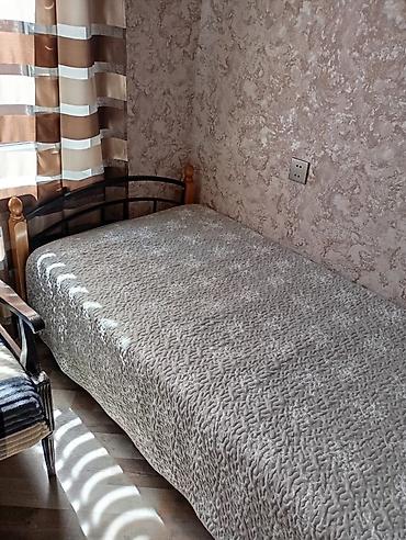 Çarpayılar: İşlənmiş, Təknəfərlik çarpayı, Bazasız, Matras ilə, Siyirməsiz, Azərbaycan — 2
