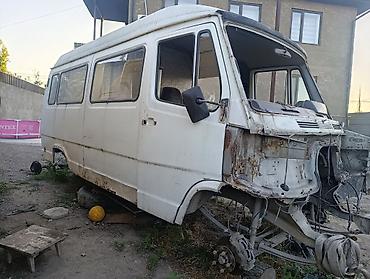 руль на w210: Кузов фургона Mercedes-Benz (длинная высокая версия, распашные задние — 1