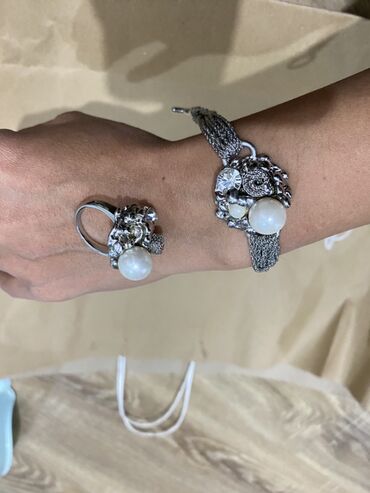 Bijuteriya dəstləri: Qızılı manşet bilərzik + makrame qolbaq seti - Manşet bilərzik: Geniş — 3