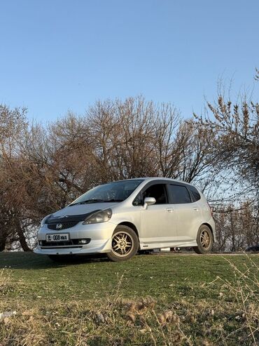 honda odyssey 2000 год: Honda Fit: 2002 г., 1.3 л, Вариатор, Бензин, Хэтчбэк