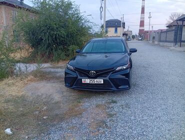 молочное оборудование: Toyota Camry: 2021 г., 2.5 л, Автомат, Бензин, Седан