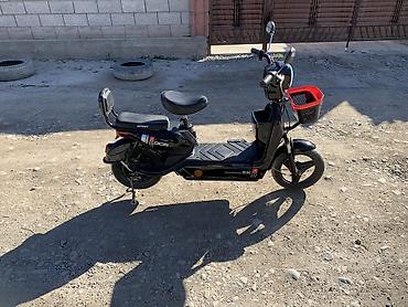 электроскутеры: Продаю электроскутер, в отличном состоянии. 48 v / 12 ah/ 350w . Стоит — 2