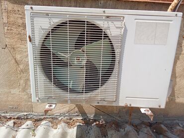 продаю айфон 6: Kondisioner İşlənmiş, 100-dən çox kv. m