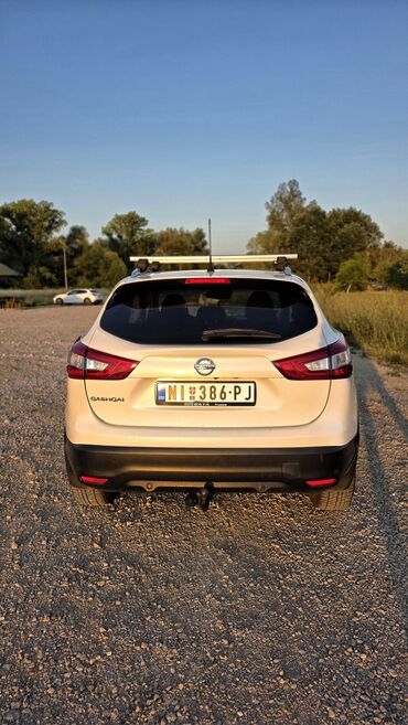 Nissan: Nissan Qashqai: 1.6 l | 2014 г. SUV/4x4 — 3