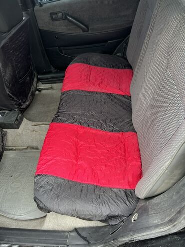 Volkswagen: Volkswagen Passat Variant: 1991 г., 2 л, Механика, Бензин, Универсал — 2