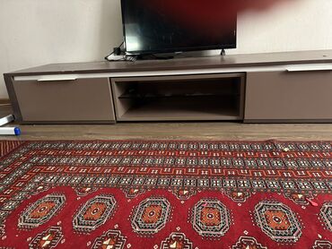 işlənmiş şfoner: İşlənmiş, Kupe, 2 qapılı Düz dolab, Servant, Azərbaycan