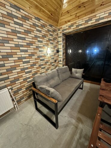 Masa və oturacaq dəstləri: Mətbəx üçün, Yeni, Açılmayan, Kvadrat masa, 4 stul — 18