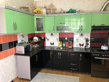 Долгосрочная аренда домов: 300 м², 6 комнат — 16