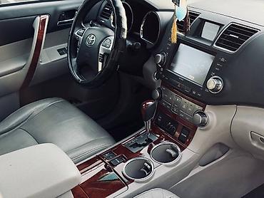 Toyota: Toyota Highlander: 2011 г., 3.5 л, Автомат, Бензин, Кроссовер — 7