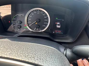 тойота хиасе цена: Toyota Corolla: 2020 г., 1.8 л, Вариатор, Гибрид, Седан — 8
