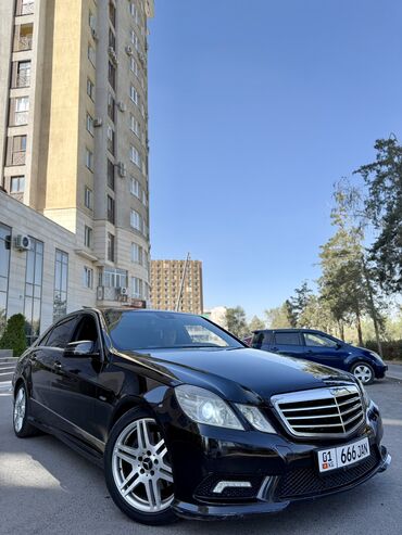 Mercedes-Benz: Mercedes-Benz E-Class: 2010 г., 3.5 л, Автомат, Бензин, Седан