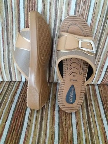 Basanoşka və səndəllər: Ölçü: 39, Yeni — 19