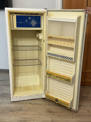 акумулятор холода: Холодильник Орск, Б/у, Двухкамерный