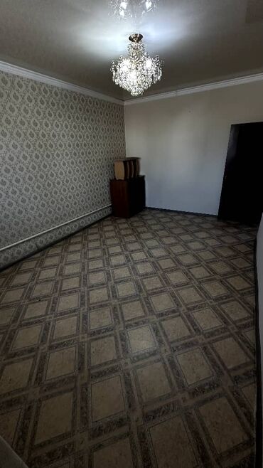 Долгосрочная аренда квартир: 3 комнаты, Собственник, С мебелью частично at lalafo.kg — 8 Долгосрочная аренда квартир: 3 комнаты, Собственник, С мебелью частично — 8