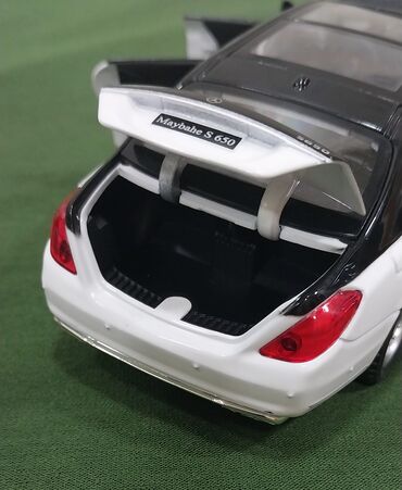 Oyuncaqlar: Mersedes Benz Maybach S650 modeli maşın satılır. Təzədir. Materialı -da lalafo.az — 9 Oyuncaqlar: Mersedes Benz Maybach S650 modeli maşın satılır. Təzədir. Materialı — 9