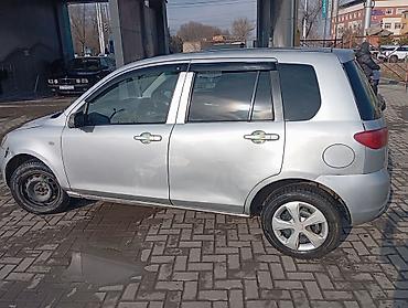 Mazda: Mazda Verisa: 2003 г., Автомат, Бензин, Хэтчбэк — 3