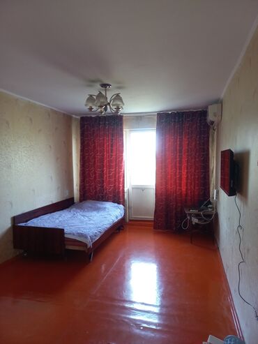 квартиры в районе бишкек парк: 1 комната, 33 м², 104 серия, 4 этаж, Косметический ремонт