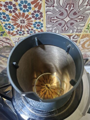 Şirəçəkənlər: Şirəçəkən Redmond, Mərkəzdənqaçma — 10