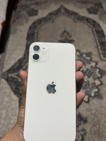 афон 11: IPhone 11, Б/у, 64 ГБ, Белый, 76 %