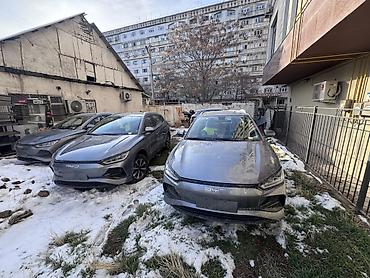 BYD: BYD E2: 2025 г., Вариатор, Электромобиль, Хэтчбэк — 12