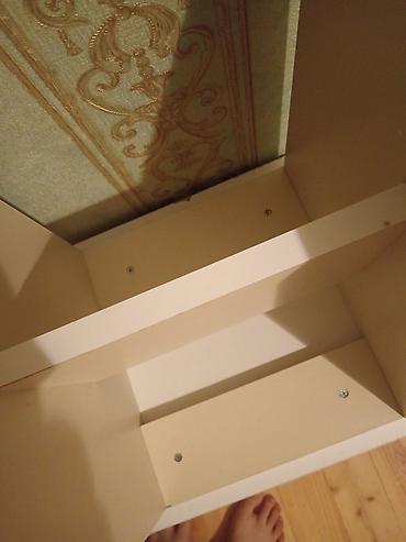 sifonér: Ağ rəngli MDF/LDSP materialdan hazırlanmış iki ədəd modul hissə — 2