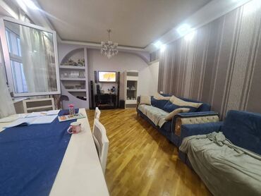 Yeni tikili: Bakıxanov qəs., 2 otaqlı, Yeni tikili, m. Qara Qarayev, 82 kv. m — 2