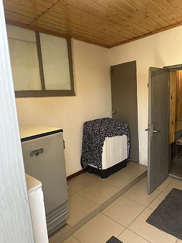 Продажа полдома: 2 комнаты, 28 м², 3 соток, Киркомстром Электричество, Канализация, Холодная вода — 12