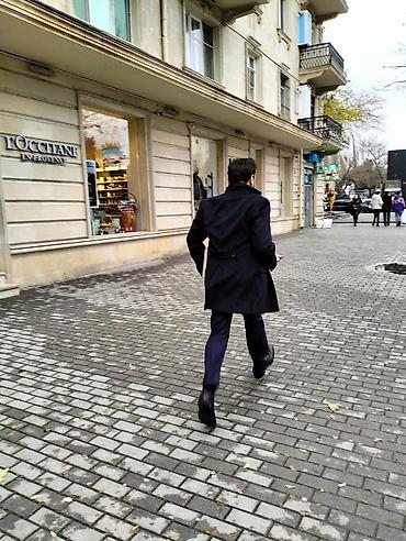 Kommersiya daşınmaz əmlakı: İcarəyə verilir – mərkəzi piyada küçəsində vitrinli kommersiya — 2