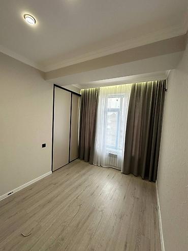 Ремонт под ключ: 🏡 Продается уютная 3-комнатная студия в ЖК «Ала-Тоо»! ✨ Площадь: 56 — 12