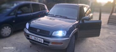 тайота plats: Toyota RAV4: 1997 г., 2 л, Автомат, Бензин, Кроссовер