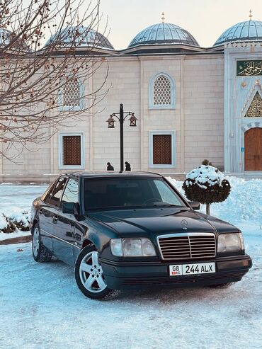 Mercedes-Benz: Mercedes-Benz E-Class: 1994 г., 2.2 л, Автомат, Бензин, Седан