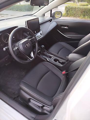 весло: Toyota Corolla: 2021 г., 1.8 л, Автомат, Гибрид, Седан — 9