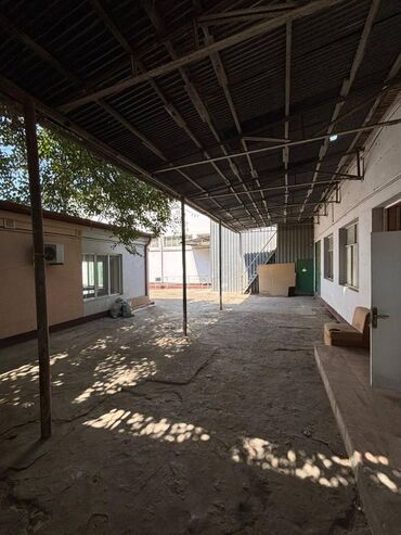 Anbar və emalatxanalar: İcarəyə Anbar Verilir! Bakı şəhəri, Xətai rayonunda yerləşən geniş və — 2