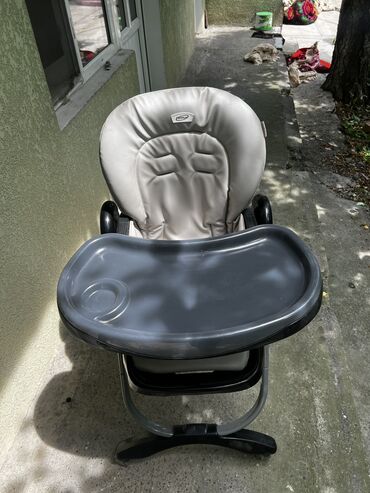 столы и стулья буу: Тамактандыруучу отургуч Кыздар үчүн, Балдар үчүн, Колдонулган