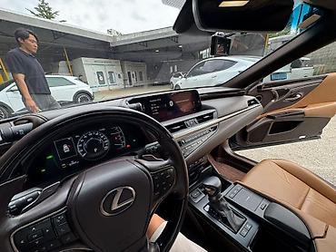 Lexus: Lexus ES: 2019 г., 2.5 л, Вариатор, Гибрид, Седан — 9