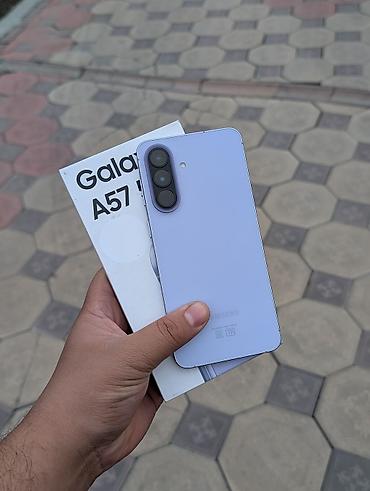 Мобильные телефоны: Samsung Galaxy A57, Б/у, 256 ГБ, цвет - Голубой, 2 SIM — 2