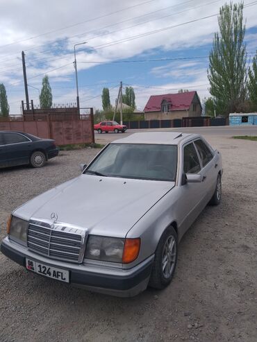 Продажа авто: Mercedes-Benz W124: 1992 г., 2 л, Механика, Бензин, Седан