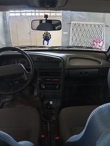 ваза стеклянная прозрачная высокая без узора: VAZ (LADA) 2111: 1.6 l | 2011 il 56930 km Hetçbek