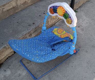 Другие товары для детей: Продаю детская качалка переноска в отличном состоянии
