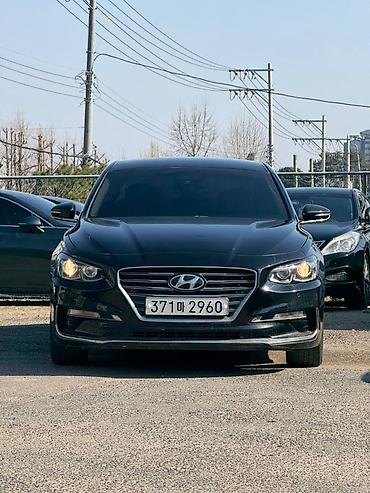 Продажа авто: Hyundai Grandeur: 2019 г., 3 л, Автомат, Газ, Седан — 1