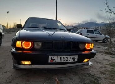 BMW: BMW 520: 1989 г., 2 л, Механика, Бензин, Седан