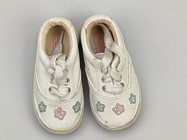 buty białe sportowe: Buty sportowe 22, Używany