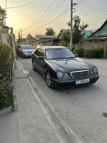 x class: Mercedes-Benz E-Class: 1999 г., 3.2 л, Автомат, Бензин, Седан — 2