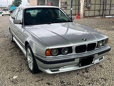 усы е34: BMW 5 series: 1990 г., 2.5 л, Механика, Бензин, Седан — 10