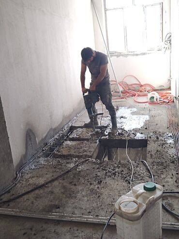 Beton işləri: Beton kəsmə beton deşmə xidməti Karot - HILTI DD 200 / 350 ilə 25 ° — 12