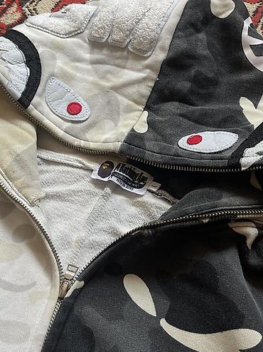 lining бу: Зип худи Bape Оригинал 💯 Размер L (170-175) мало мерит Состояние — 2