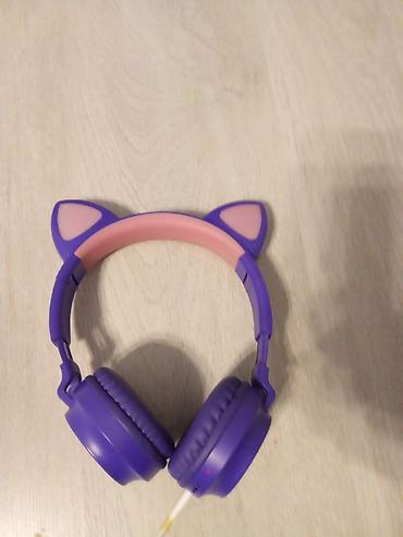 Вокальные микрофоны: Продаются наушники блютуз в рабочем состоянии ! Цена изделия 400 сом — 4